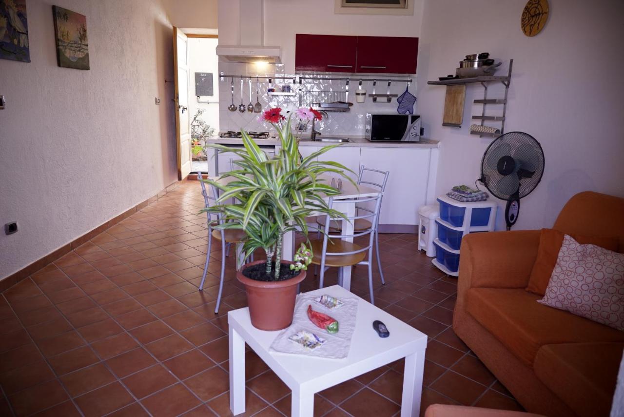 Casa Vacanze Irene สกาเลอา ภายนอก รูปภาพ